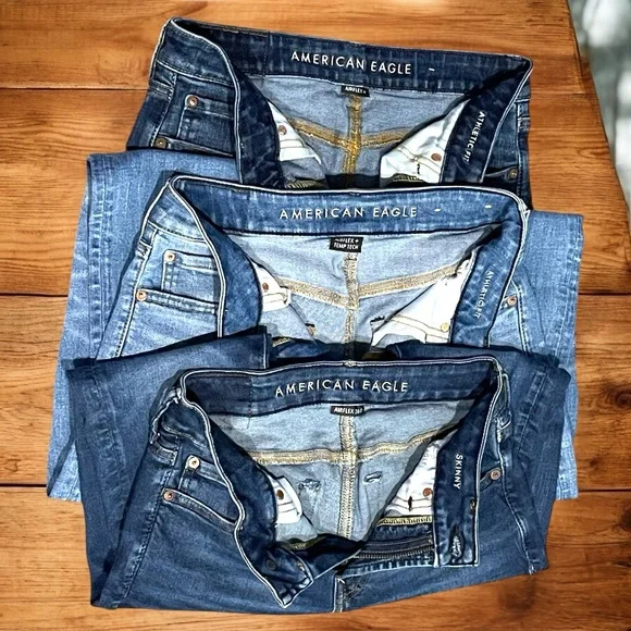 LOT of three (3) men’s American Eagle jeans. - Picture 5 of 10